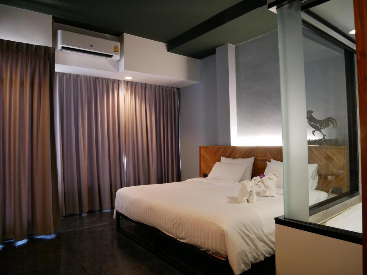 Ou Hotel Phitsanulok Dış mekan fotoğraf