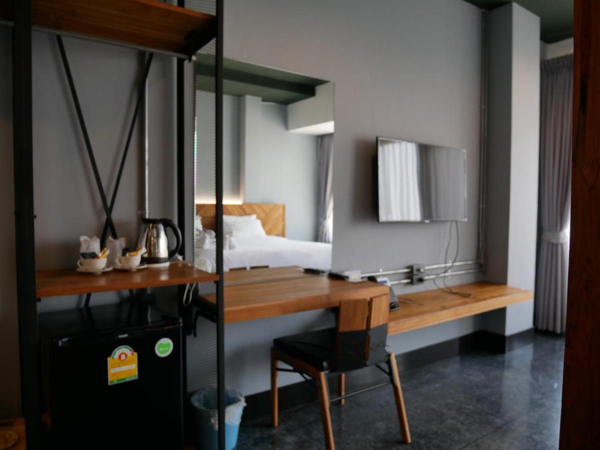 Ou Hotel Phitsanulok Dış mekan fotoğraf